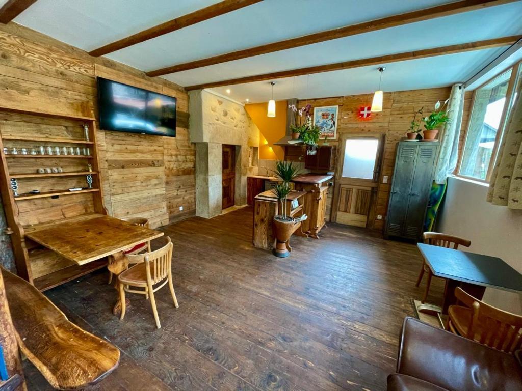 Apartmán Le Refuge De Chaparon Lathuile Exteriér fotografie