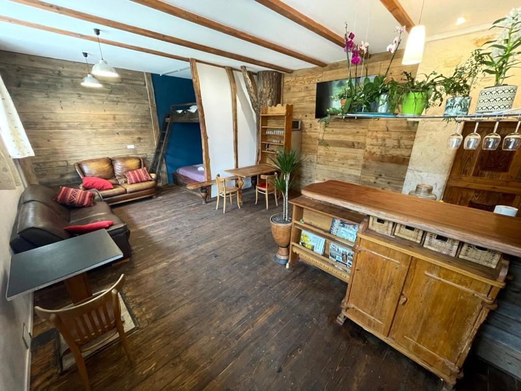 Apartmán Le Refuge De Chaparon Lathuile Exteriér fotografie