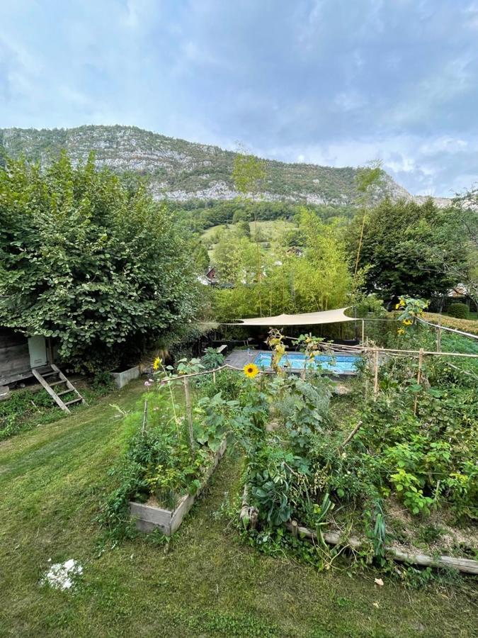 Apartmán Le Refuge De Chaparon Lathuile Exteriér fotografie